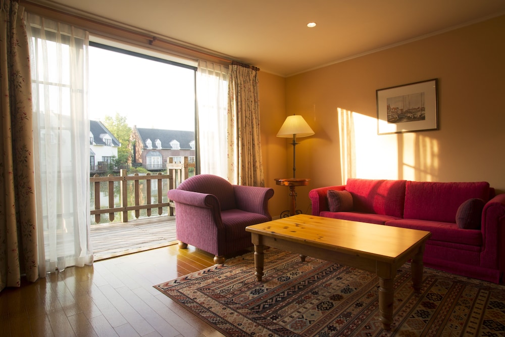 Huis Ten Bosch Forest Villa 24/50