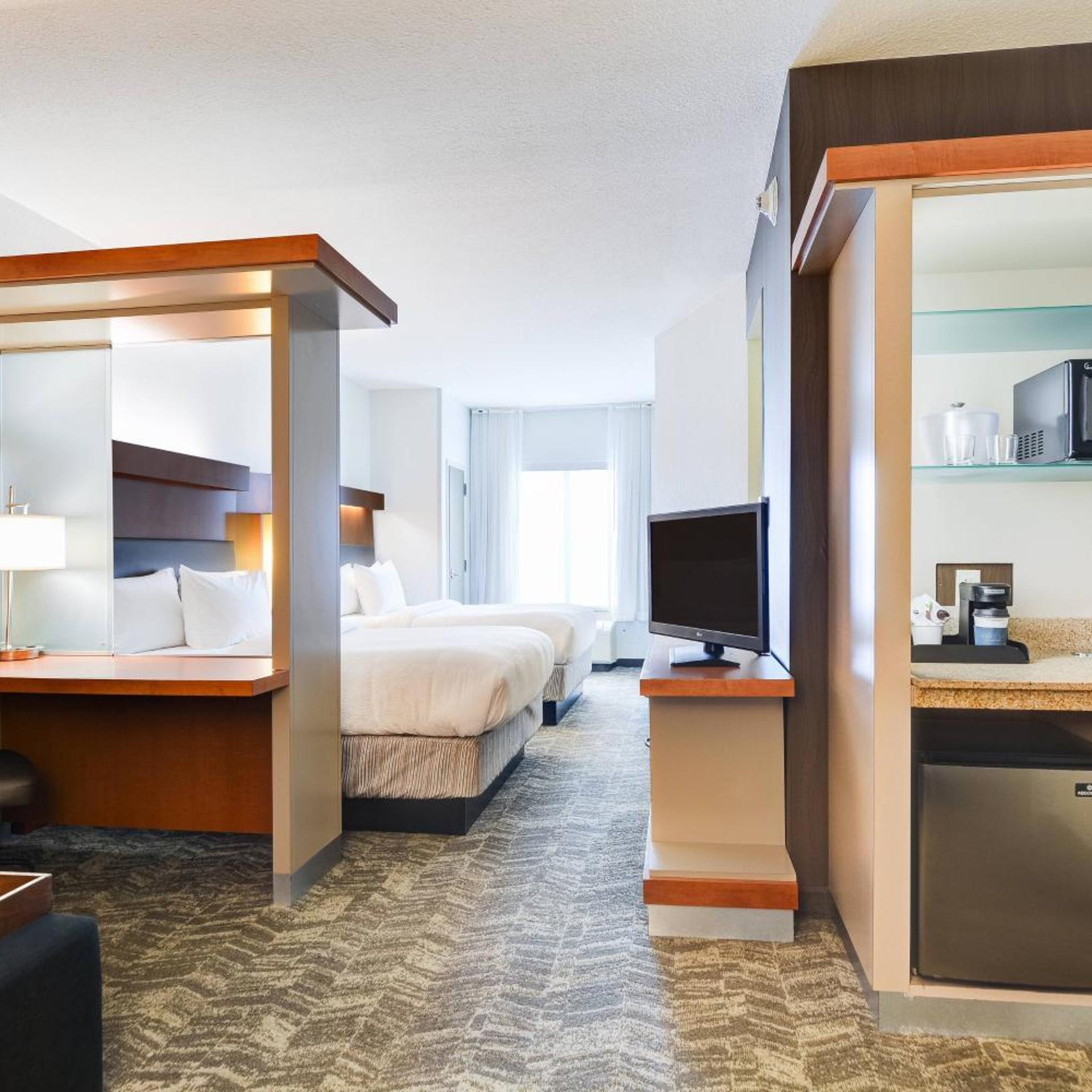 جناح بسريرين كوين مع سرير سحّاب إضافي مع أريكة، Springhill Suites Shreveport-Bossier City/Louisiana Downs 5/7