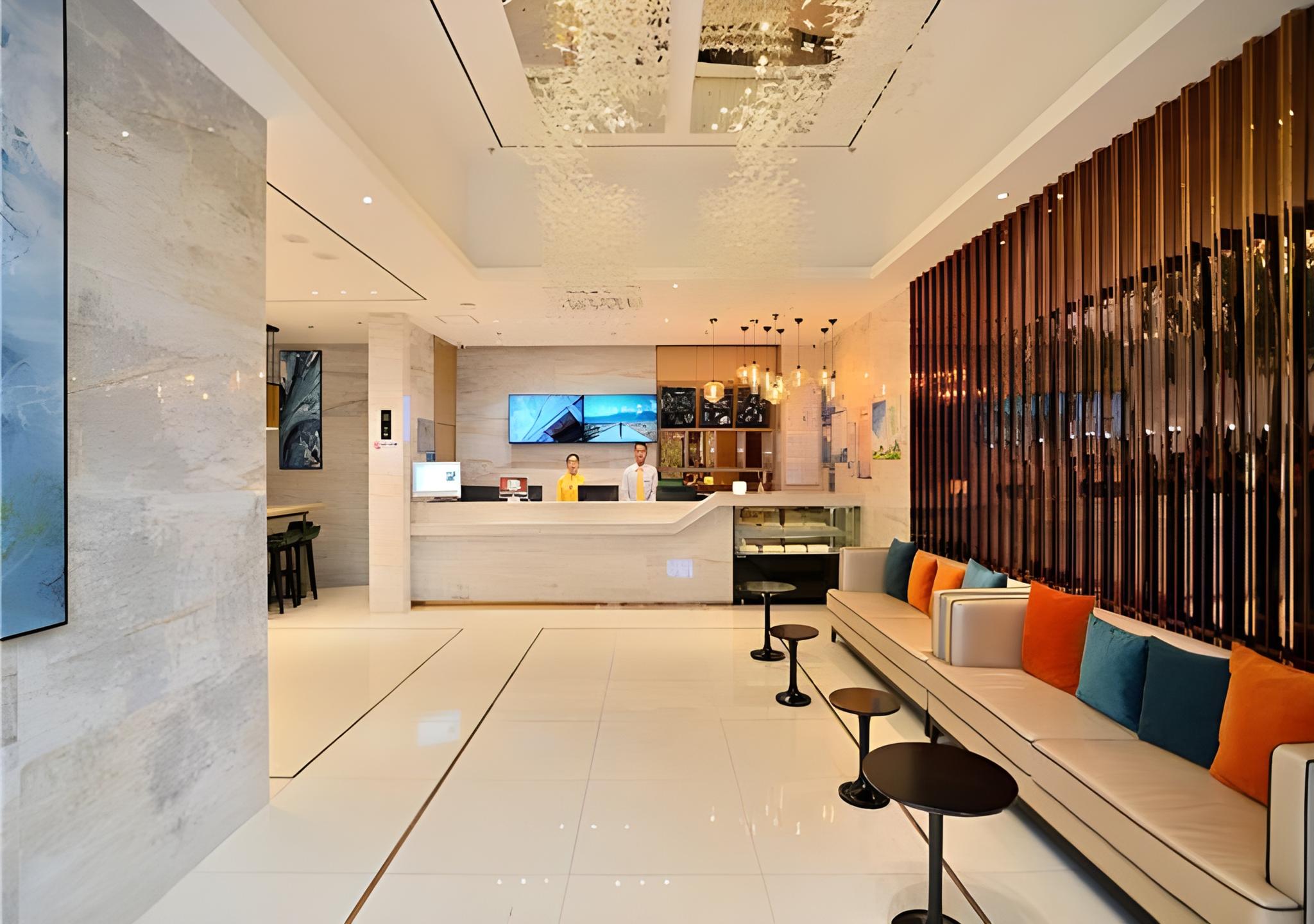 City Comfort Inn Kunming Nanping Wuyi Road Metro Station 30/44