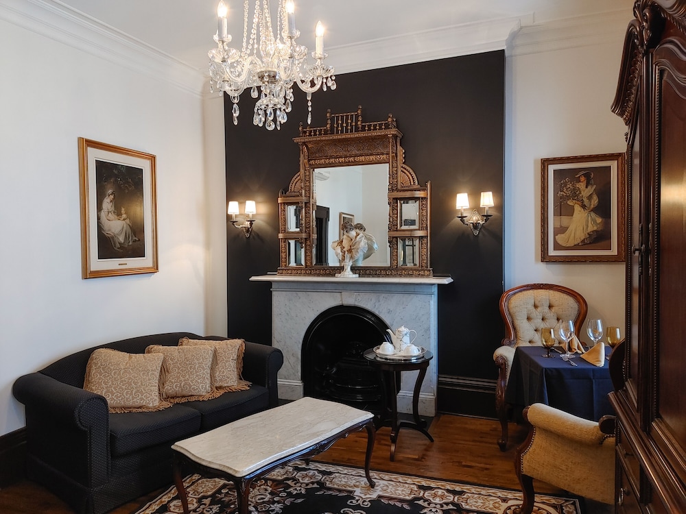 Hotel Le Clos Saint-Louis 33/50