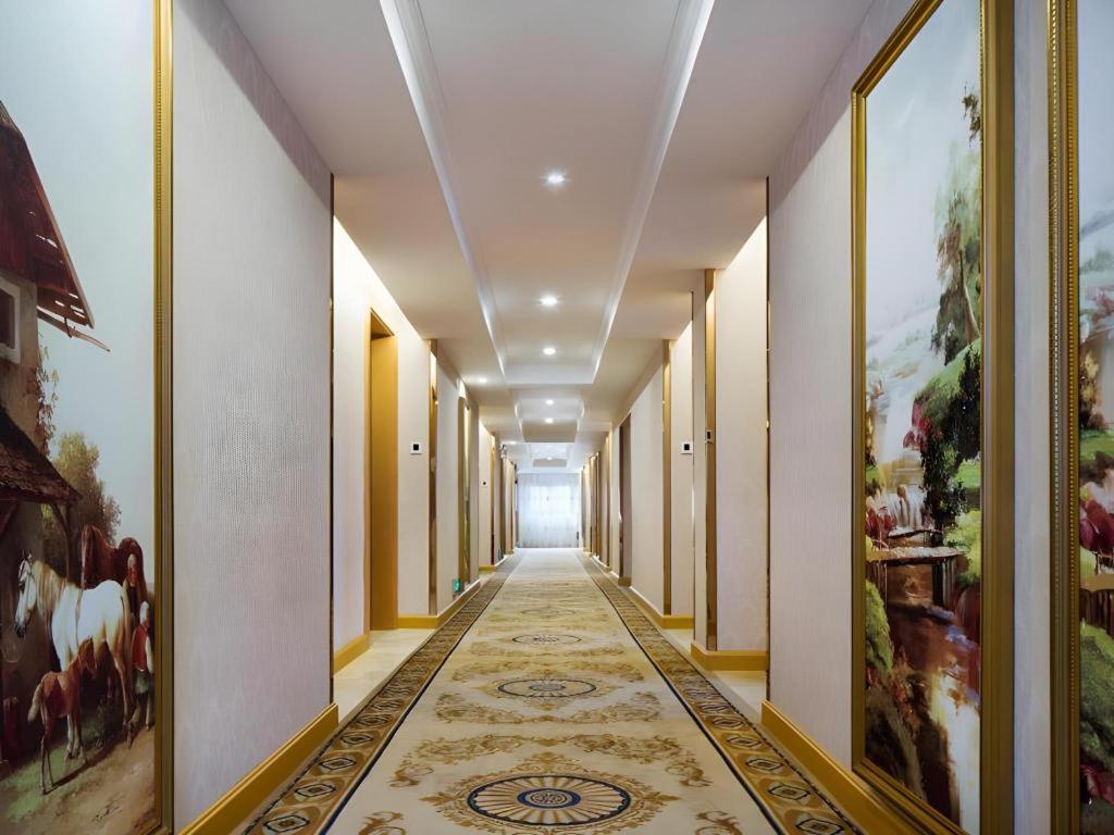 Vienna hotel (Huidong and run pedestrian street) 图片4