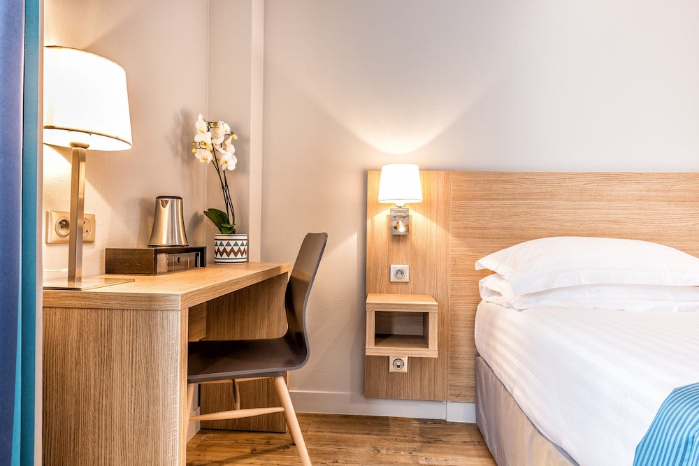 Paris d Issy Hotel Porte de Versailles 20/44