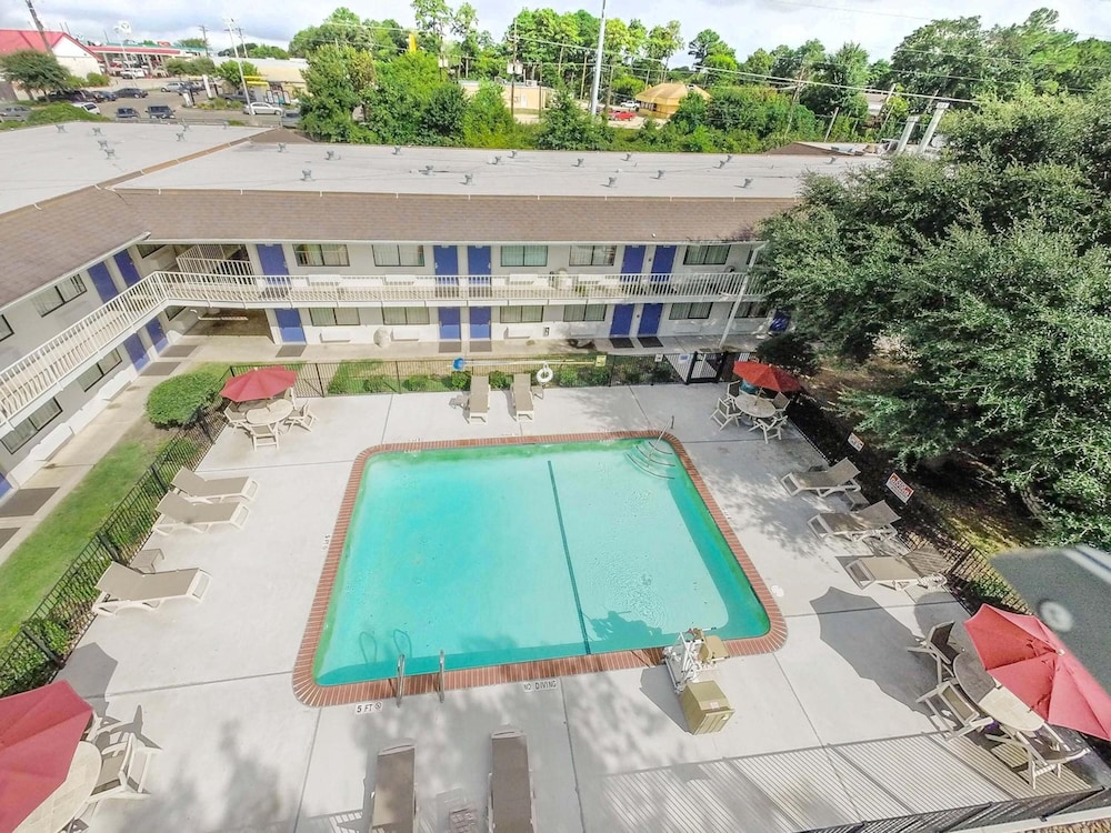 Motel6 Huntsville TX in HUNTSVILLE - TX