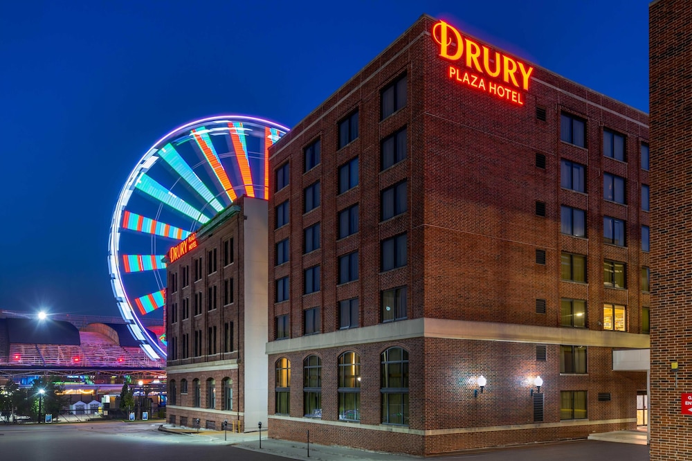 Drury Inn & Suites St. Louis Union Station 5/45