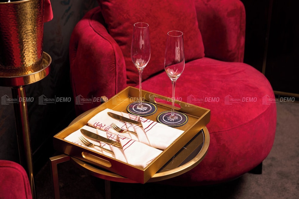 The Haron Hanoi Boutique Hotel 35/47