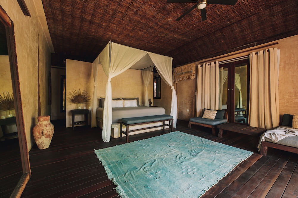 Radhoo Tulum 27/50