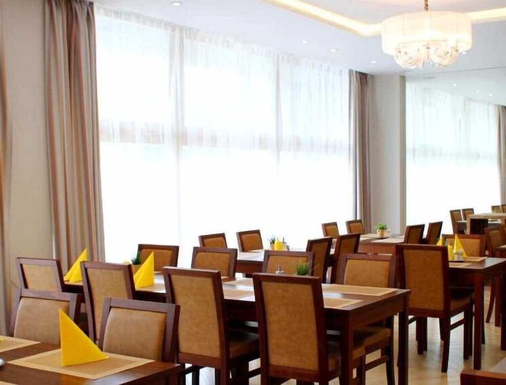 Hotel Meritum 33/42