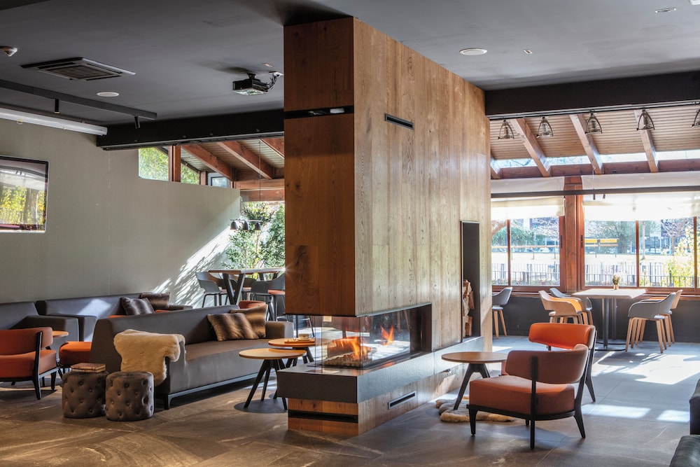 Acta Arthotel 45/50