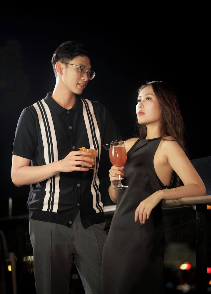 Sheraton Hanoi West 11/71