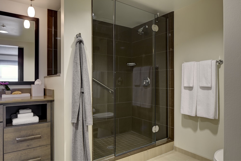 HYATT house Branchburg 62/64