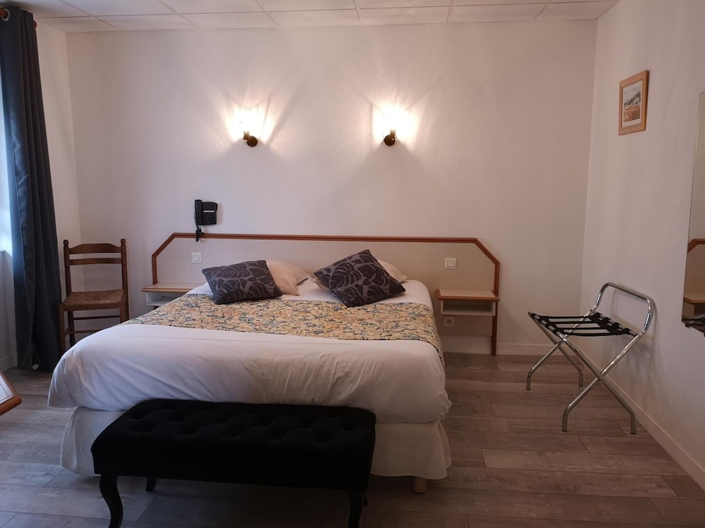 Hotel Les Camelias 26/57
