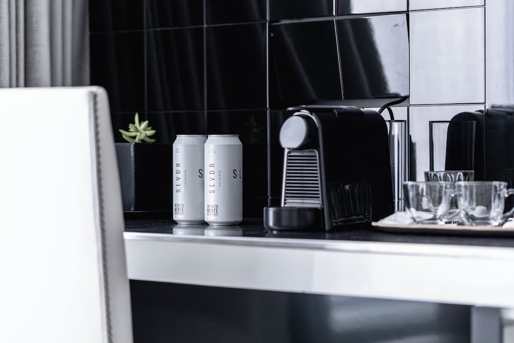 1828 Smart Hotel 40/69