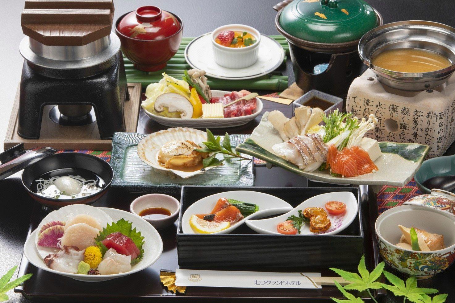 MUTSU GRAND HOTEL 25/30