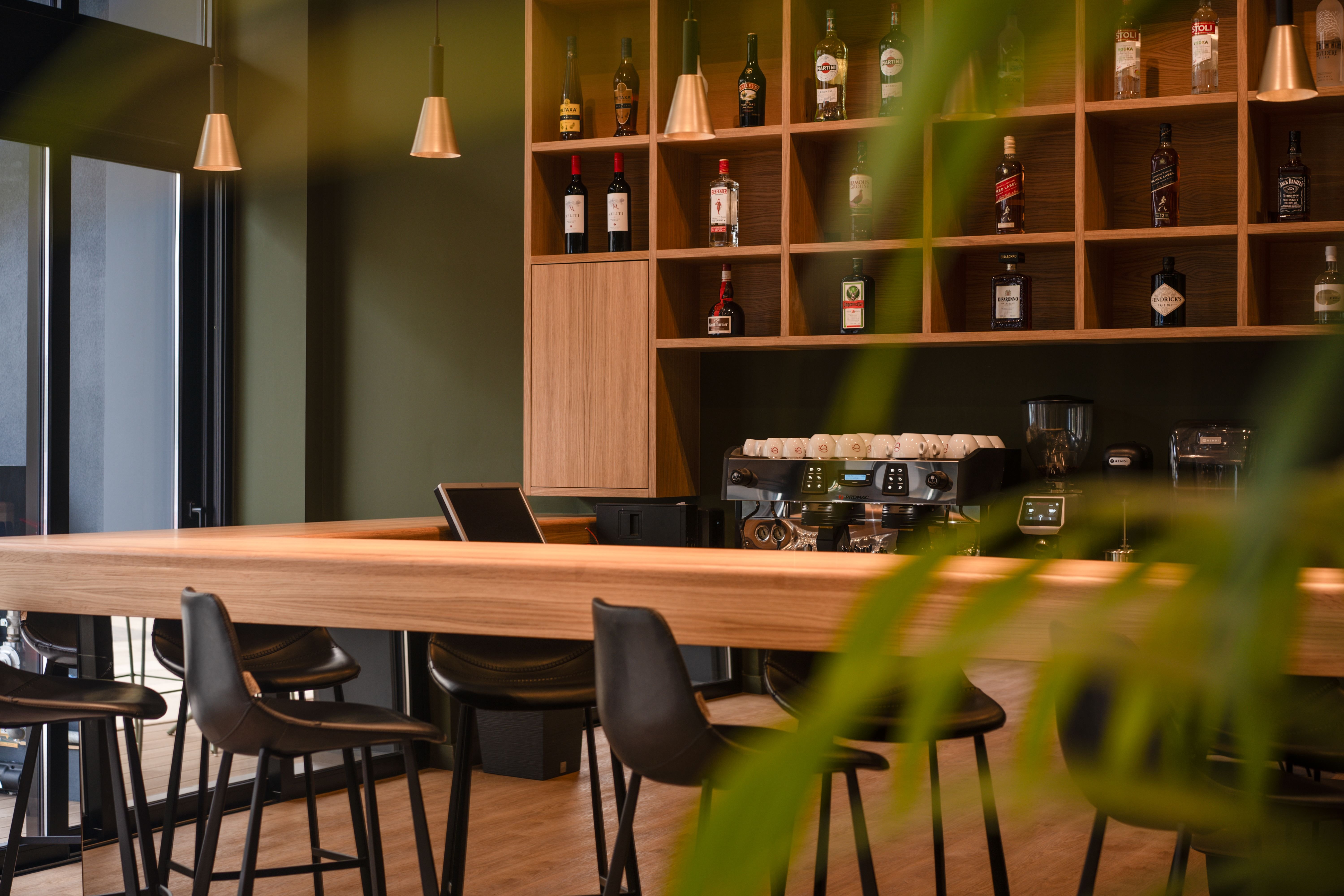 Azur Hotel Volos by GHH 14/17