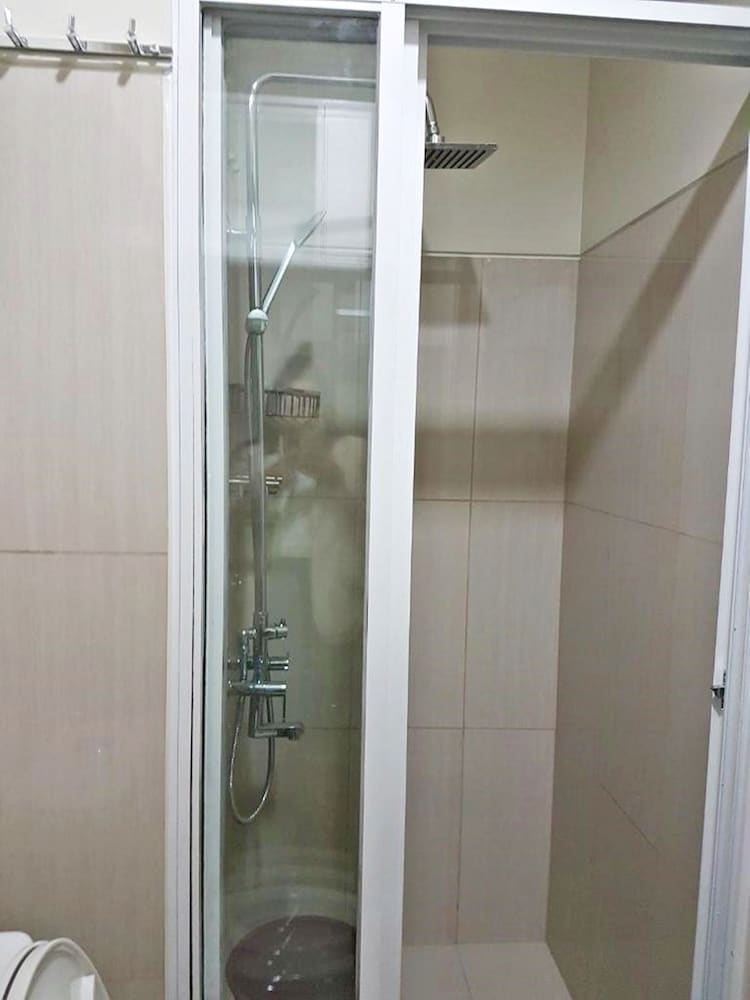 Jericho's Place At Sea Residences 27/68