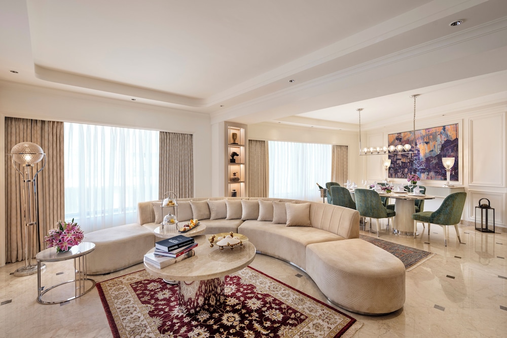 Aurika by Lemon Tree Hotels, Mumbai International Airport 30/50