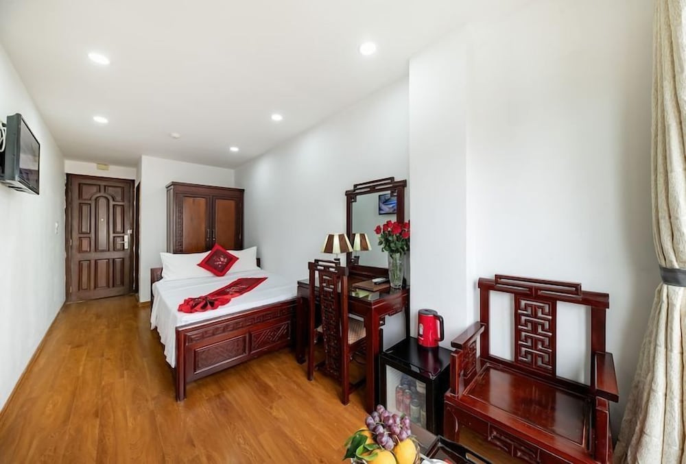 Phoenix Legend Hotel 25/56