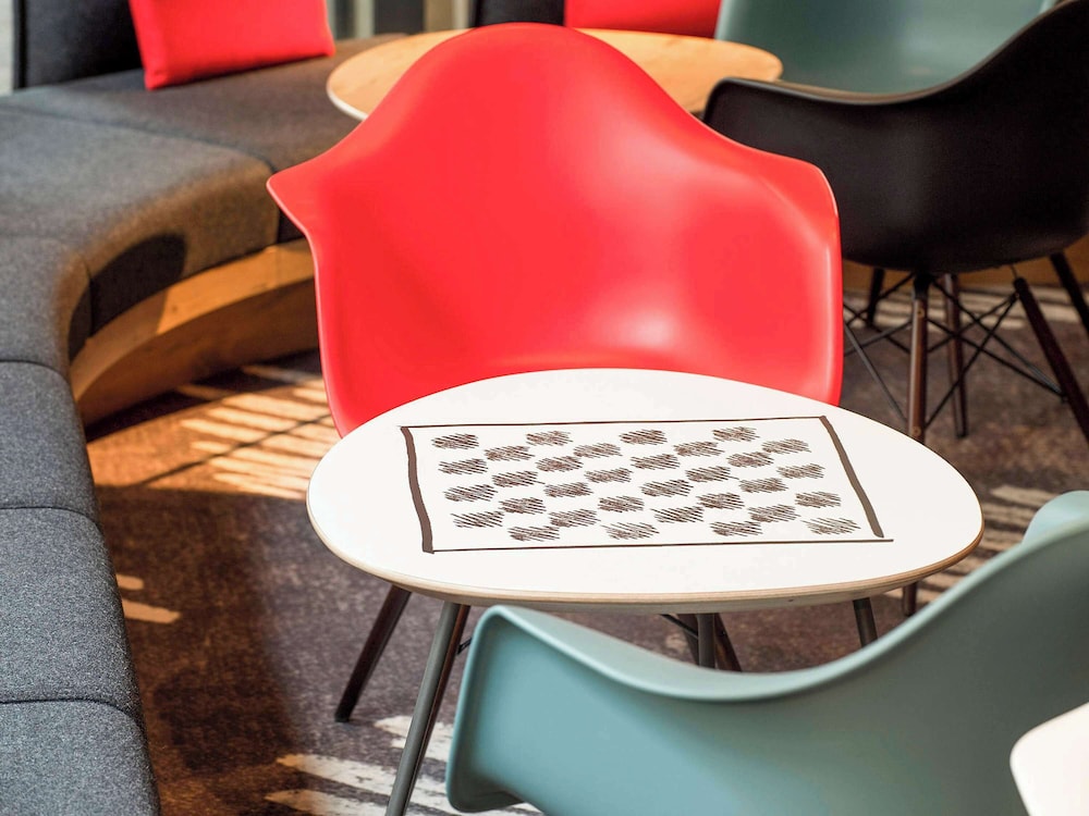 Ibis Paris Versailles Chateau 38/47