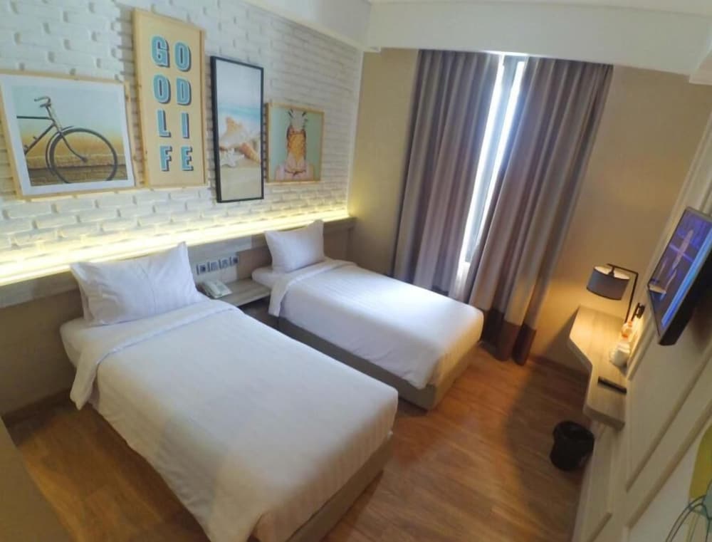 Expressia Hotel Makassar 21/54