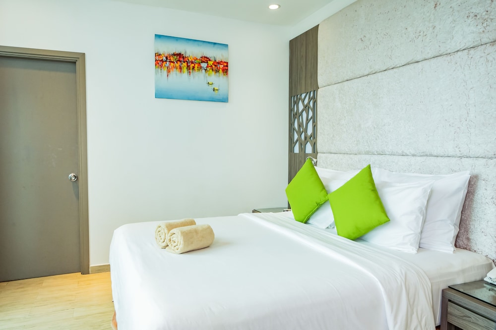 Deluxe Family Sea View