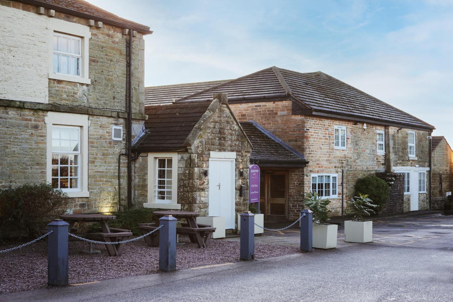 The Highwayman Hotel 50/59