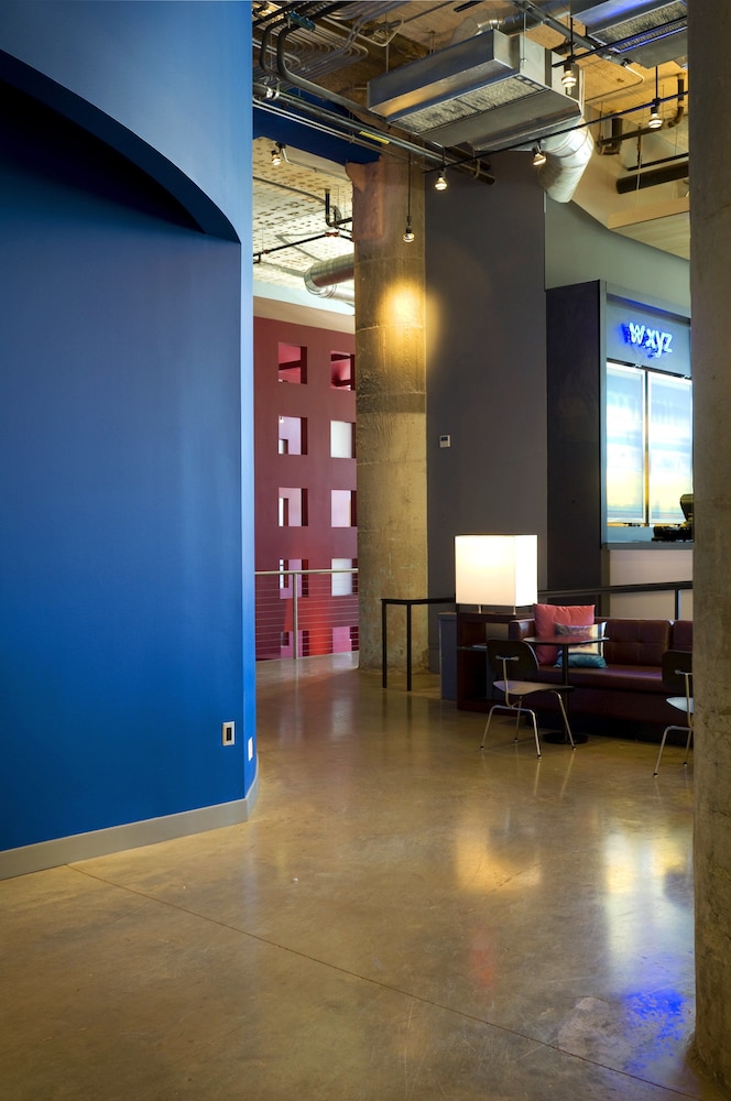 Aloft Dallas Downtown 30/49