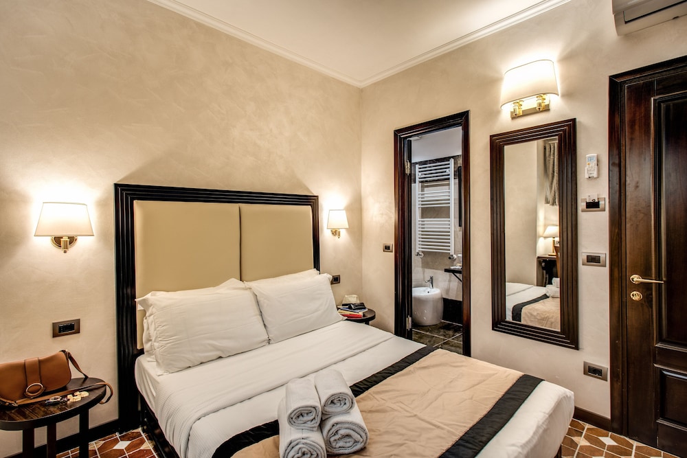 Boutique Relais Barozzi 17/68
