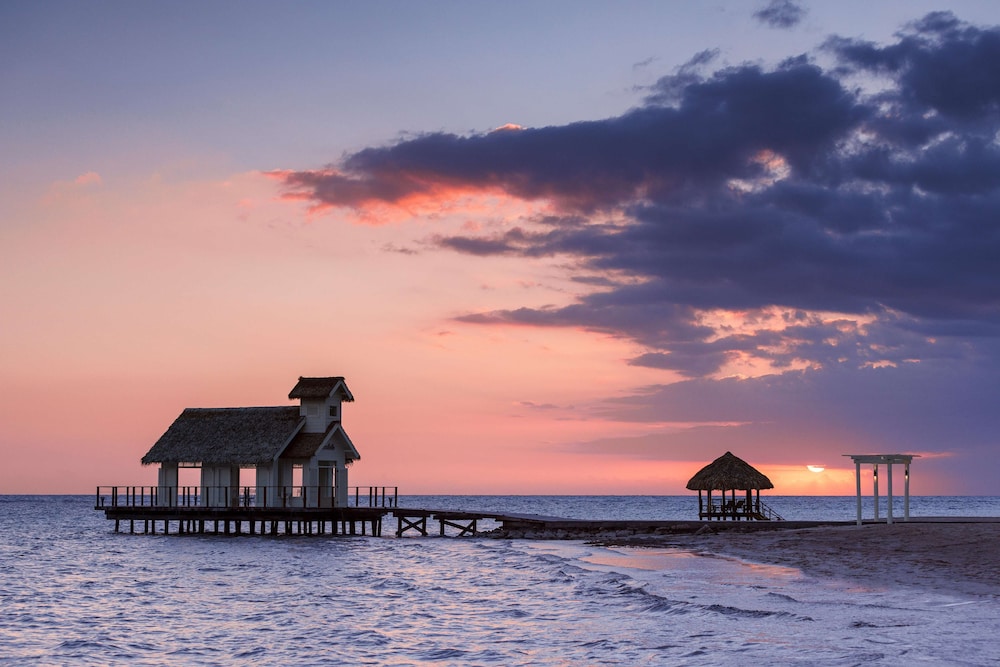 Sandals South Coast - Adults Only 61/70