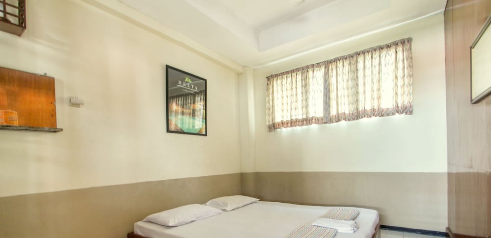 Duta Guest House 25/48