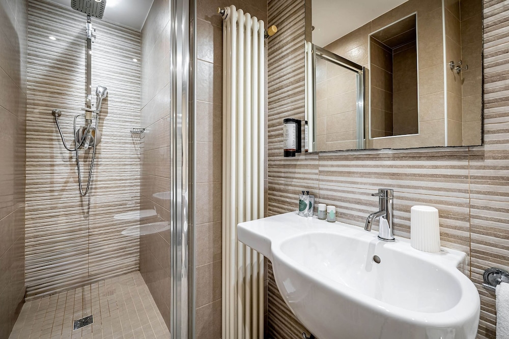 Martelli 6 Suite And Apartments 50/53