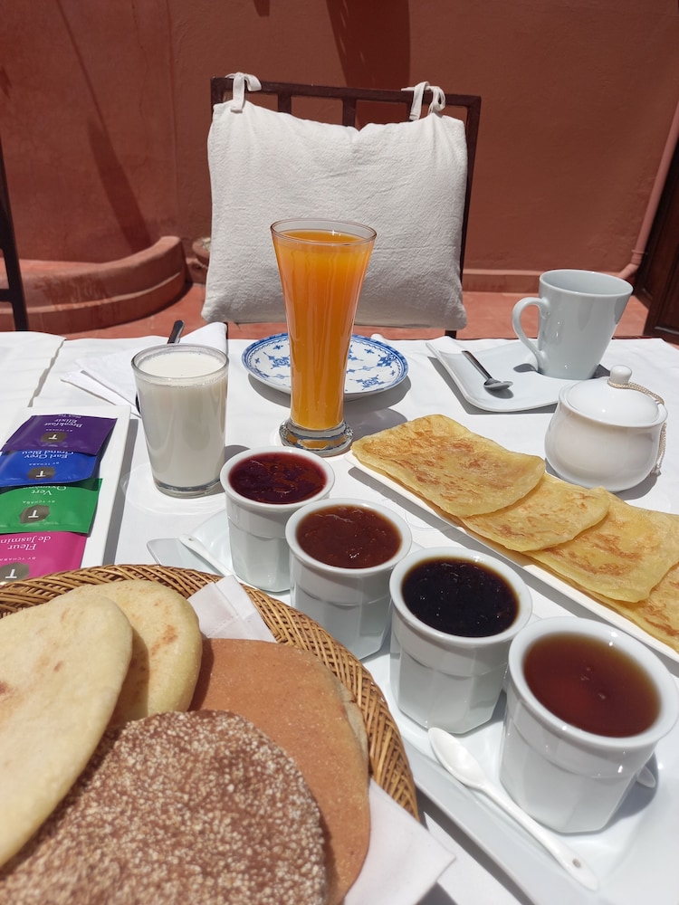 Riad Cherrata 36/49