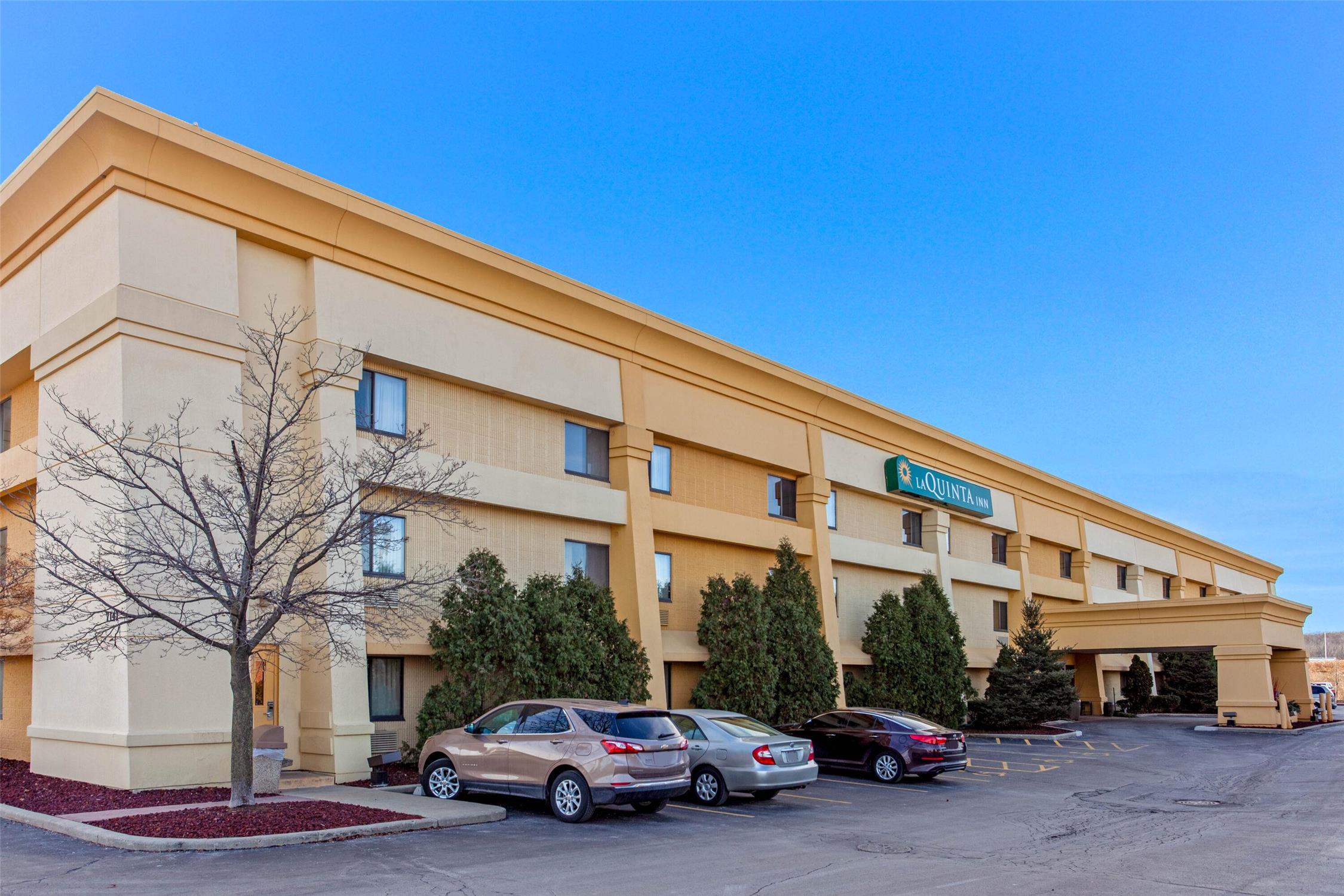 La Quinta Inn Milwaukee Airport/Oak Creek 48/53
