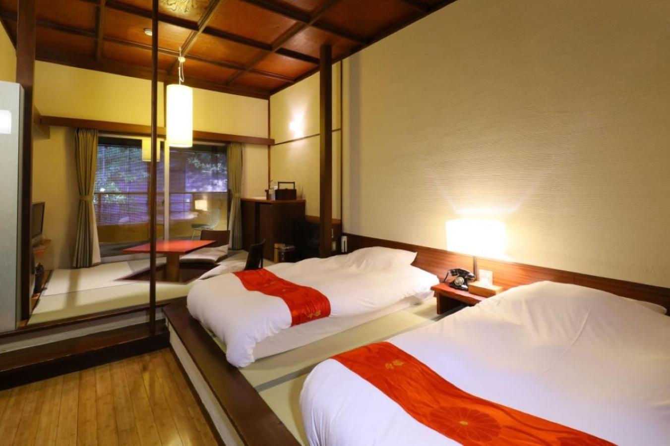 Room, Twin Beds, Adult Only