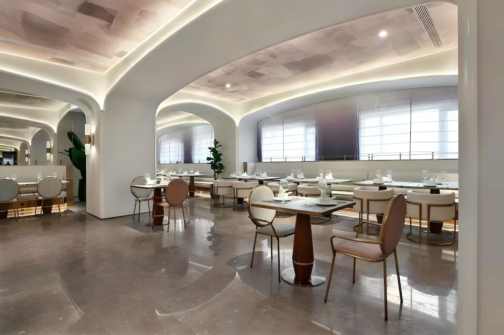 Mercure Chengdu Jinniu Wanda Plaza 51/60