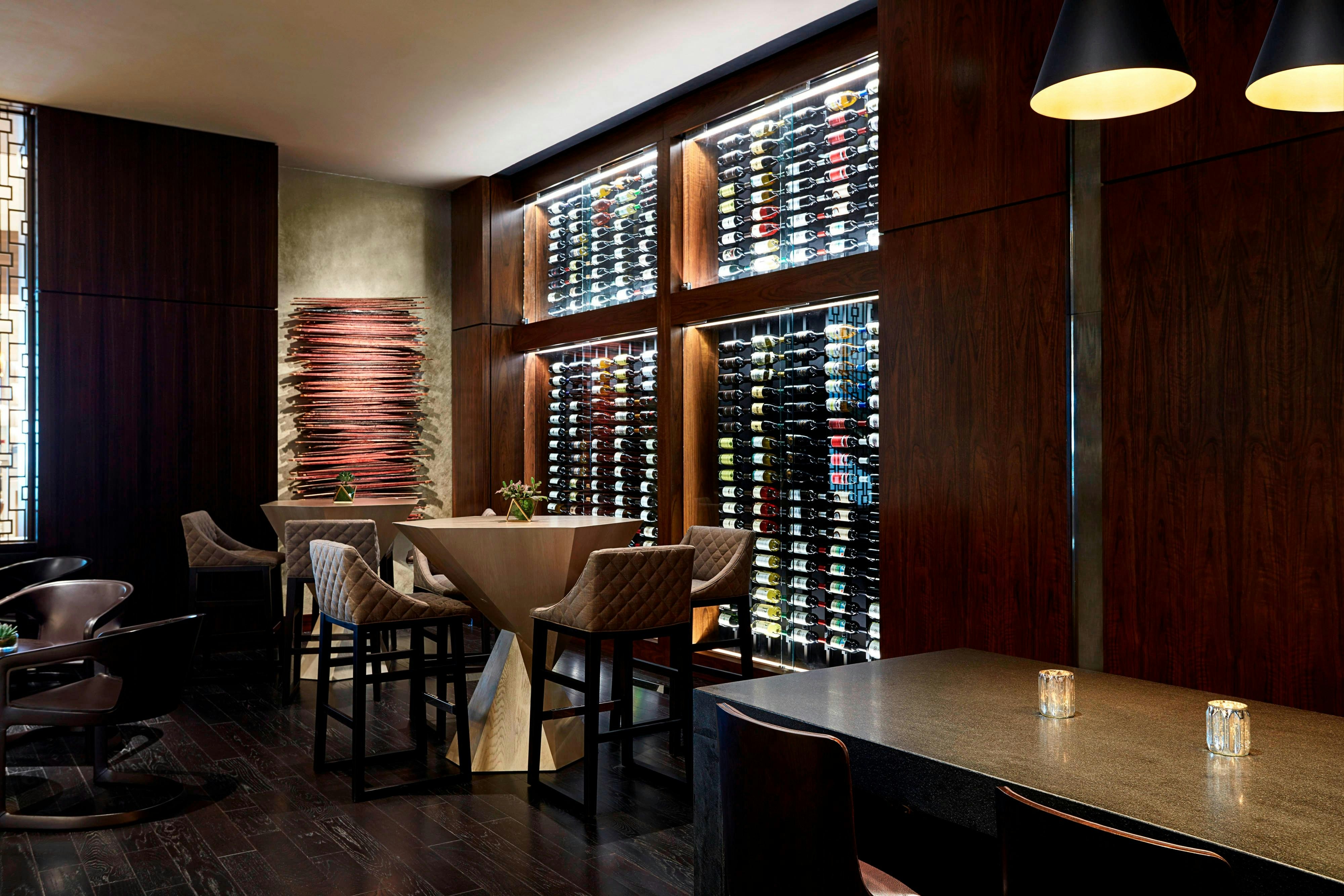 MARRIOTT MARQUIS HOUSTON 54/65