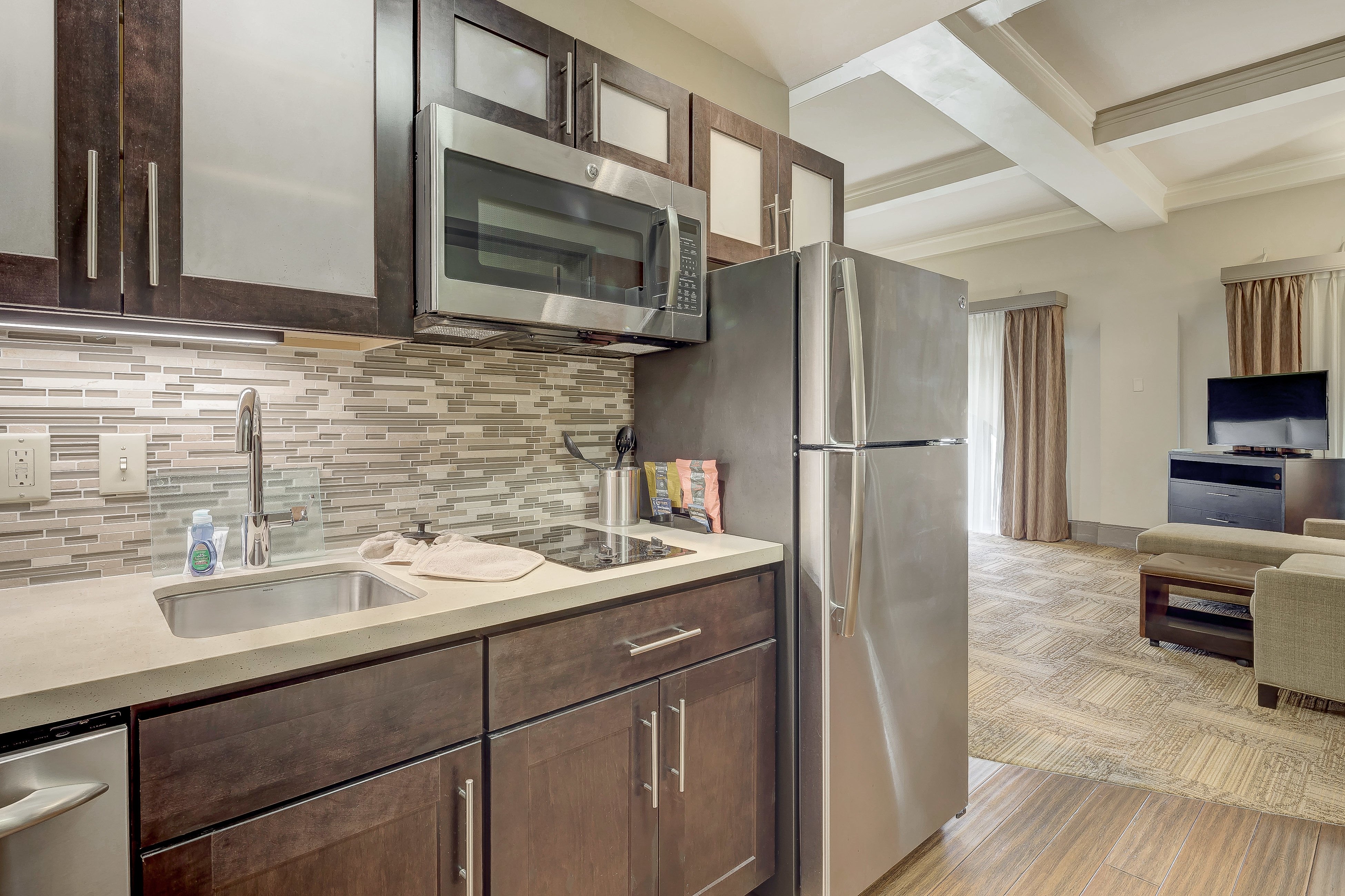 Staybridge Suites BALTIMORE INNER HARBOR 78/80