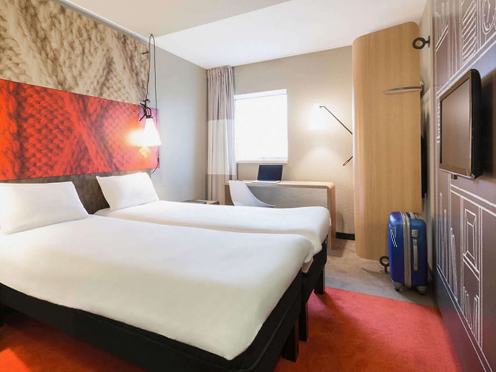 Ibis Quimper 17/70