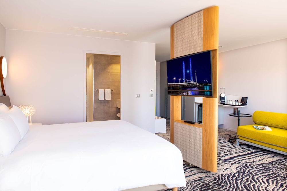 Radisson Blu Bordeaux 12/80