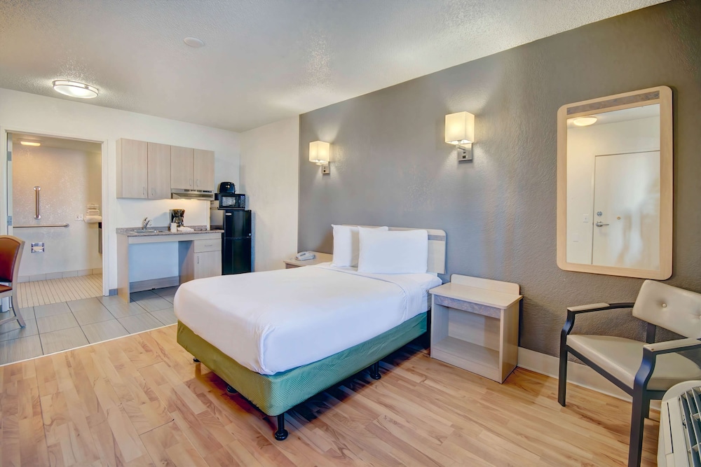 Studio6 Tucson, AZ - Irvington Road 32/60