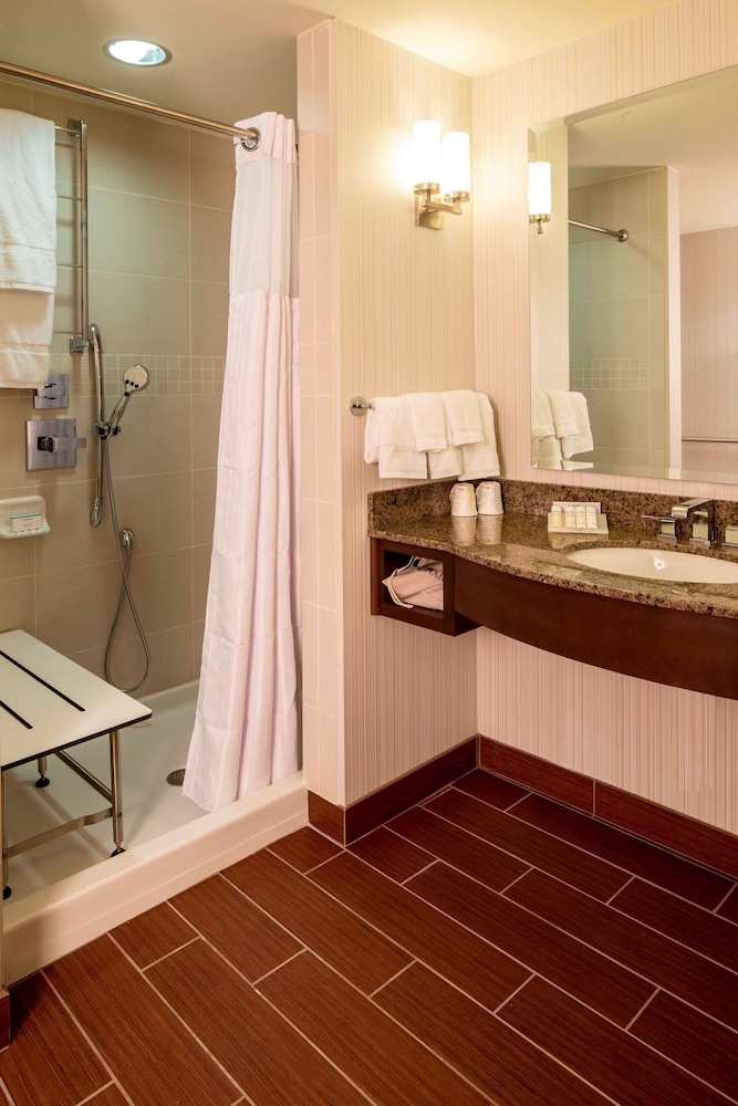Hilton Garden Inn Zhuhai Hengqin 9/49
