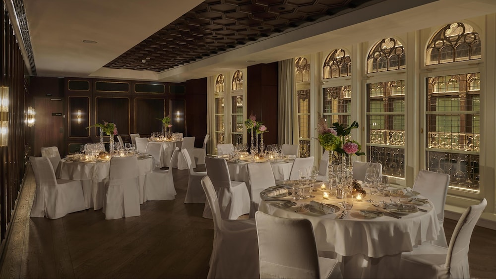 Parisi Udvar Budapest-Unbound Collection By Hyatt 37/50