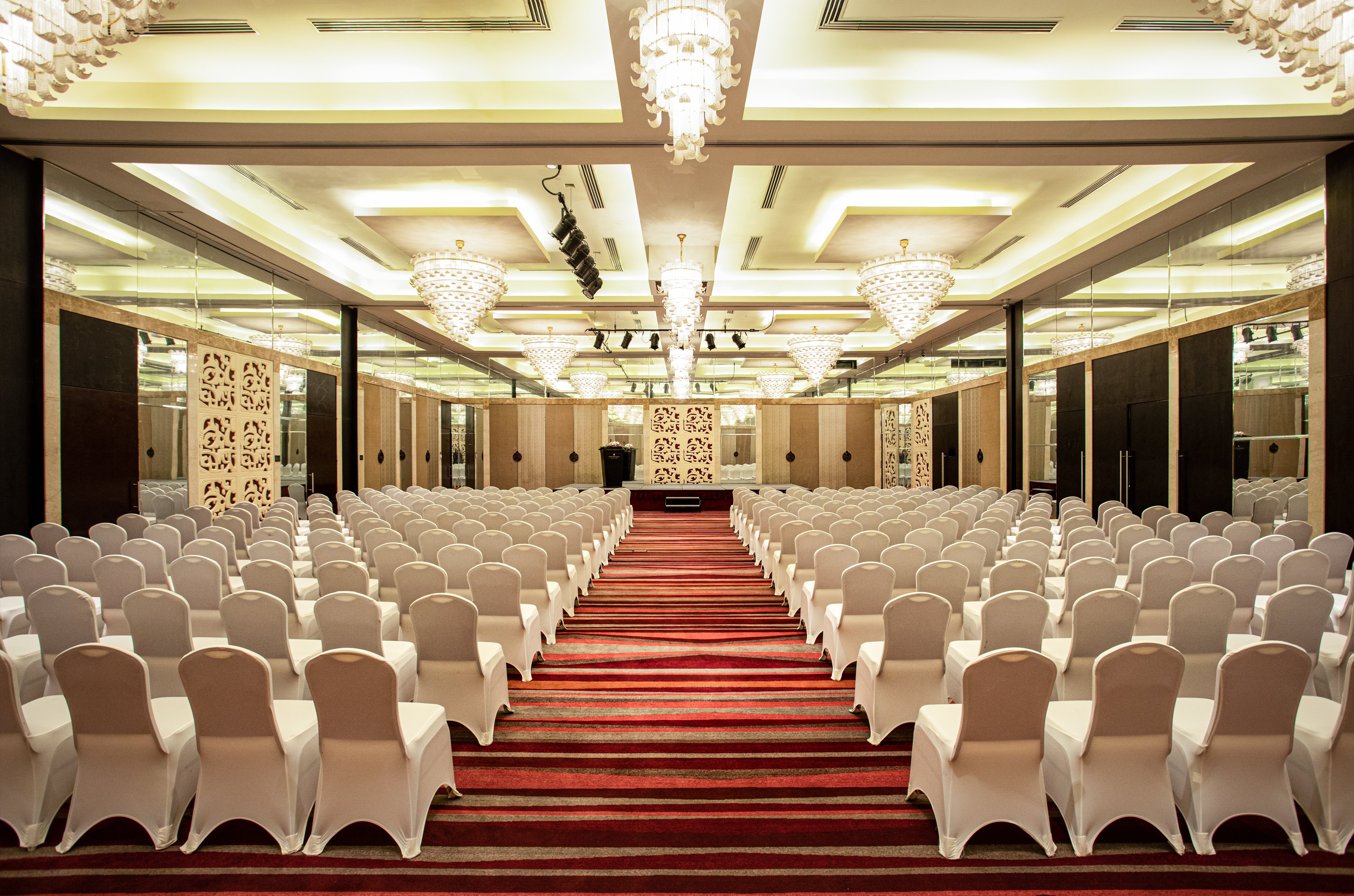 Intercontinental Hanoi Westlake 68/78