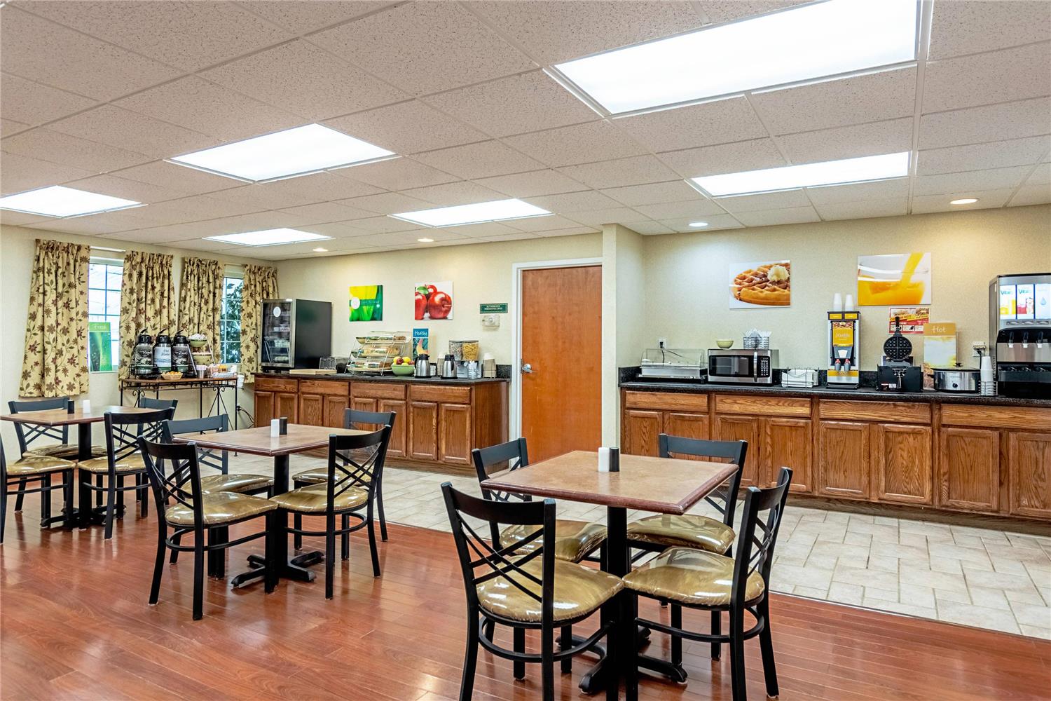 Quality Inn Burkeville Hwy 360 & 460 17/22