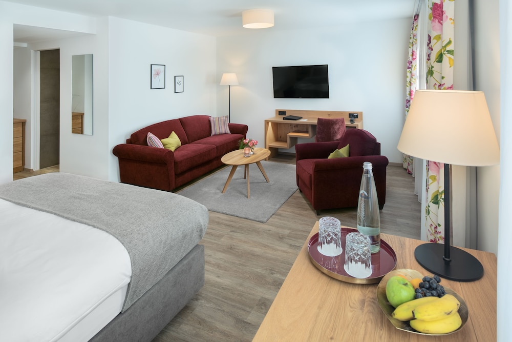 Hotel Obermaier 33/50