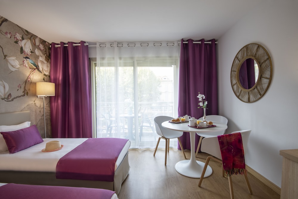 Chambord Hotel Menton 26/44