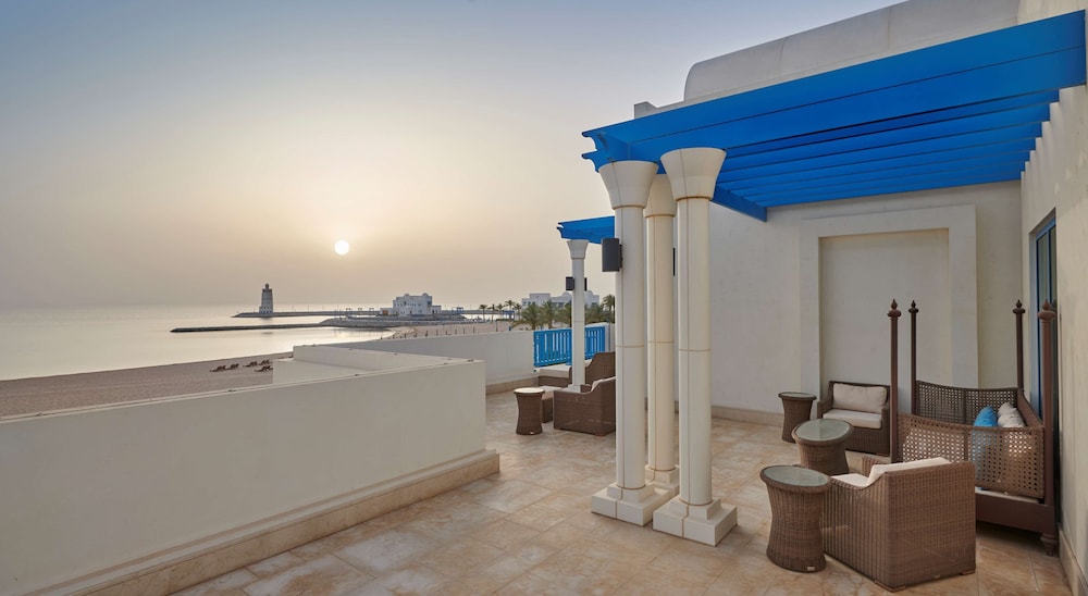 Hilton Salwa Beach Resort & Villas 19/82