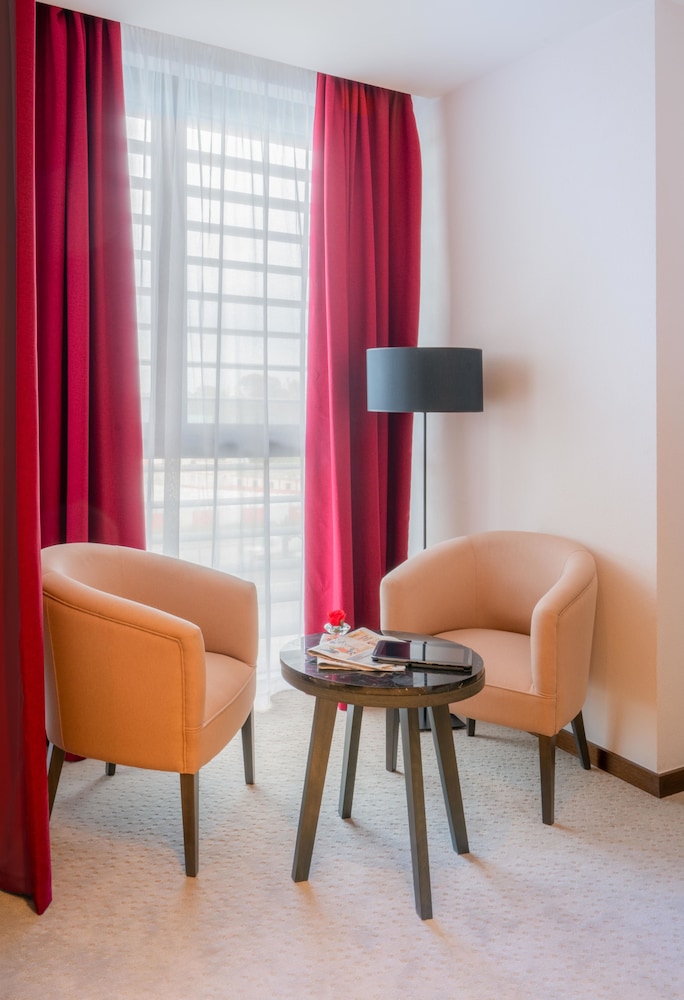 Golden Tulip Royaume 25/41