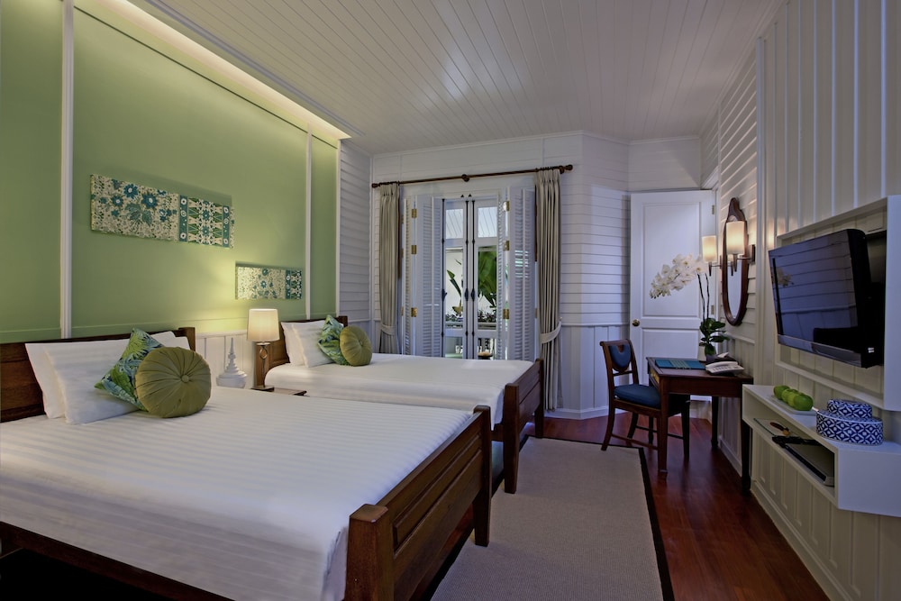 OUTRIGGER Koh Samui Beach Resort 12/85