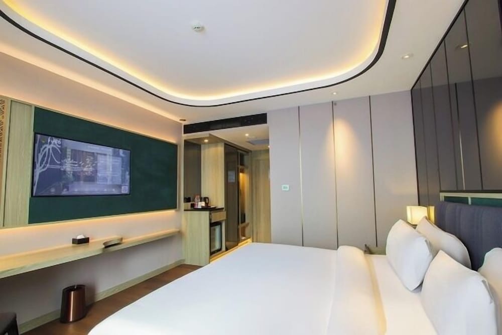 FUGO Hotel Banjarmasin (ex Mercure Banjarmasin) 8/55