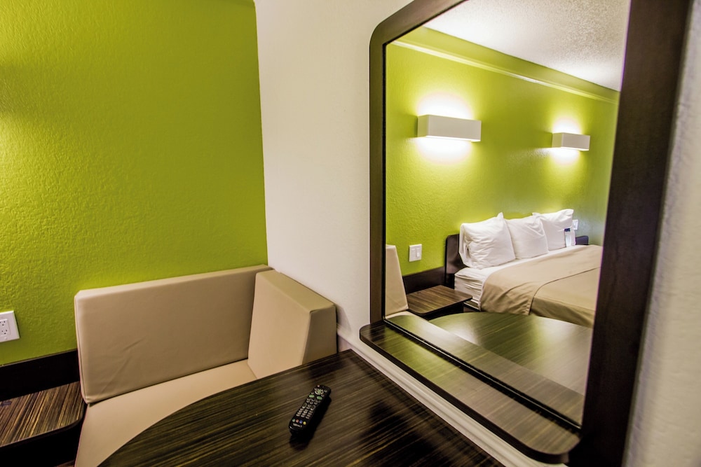 Motel6 Austin, TX - Midtown 20/27